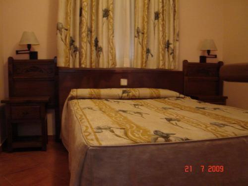 Hostal Cruz Verde Navalcarnero Rum bild